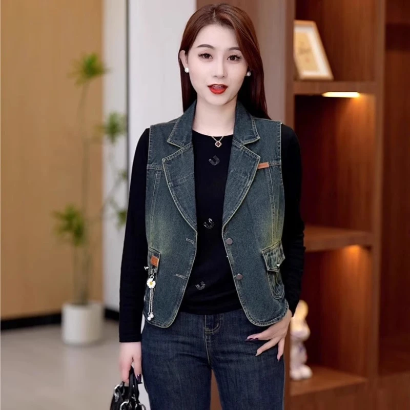 欧货复古牛仔马甲女短款显瘦2025春季新款时尚休闲马夹坎肩短外套