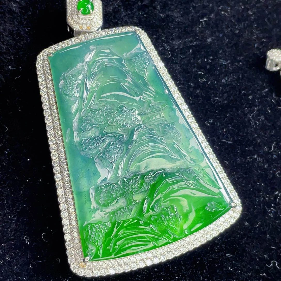 翡翠吊坠(不含链)未镶嵌