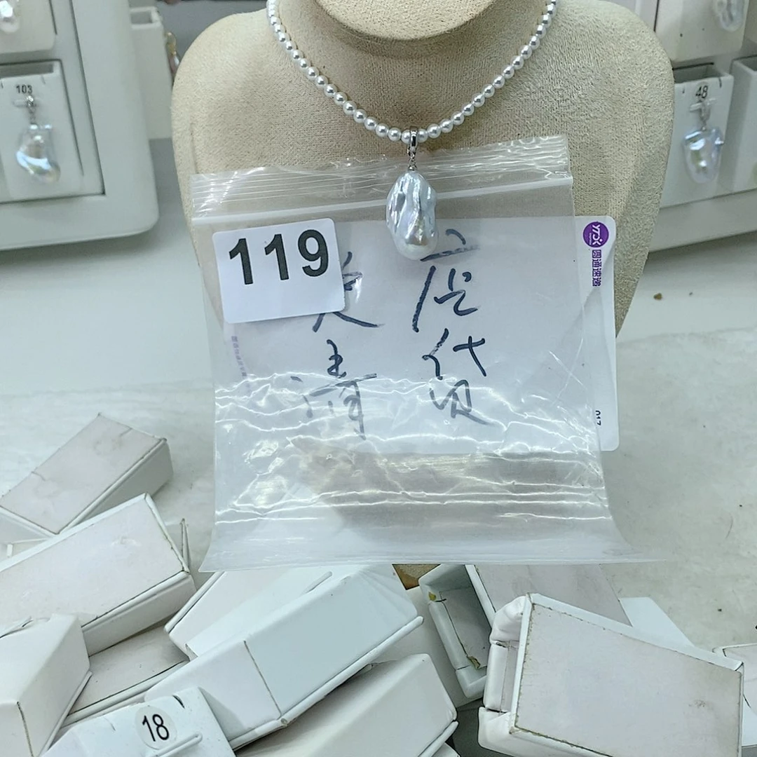 淡水珍珠颈饰合金