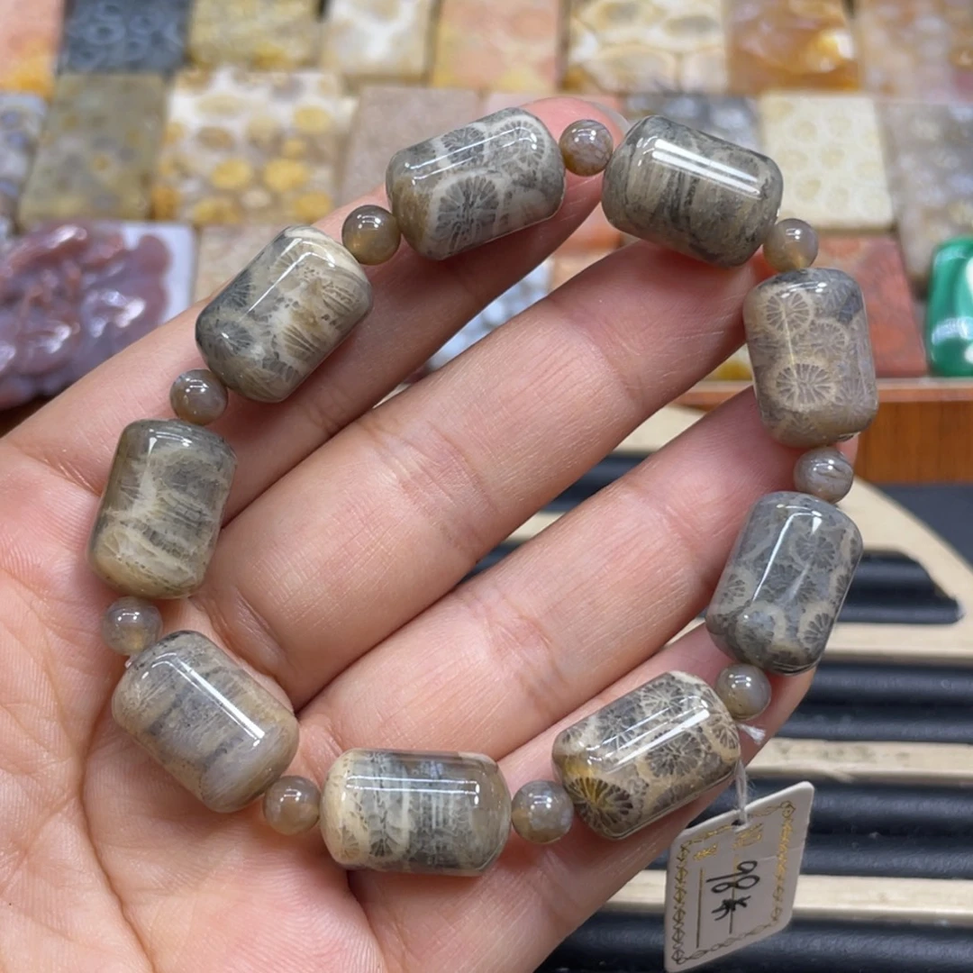 硅化玉未镶嵌颈饰k20