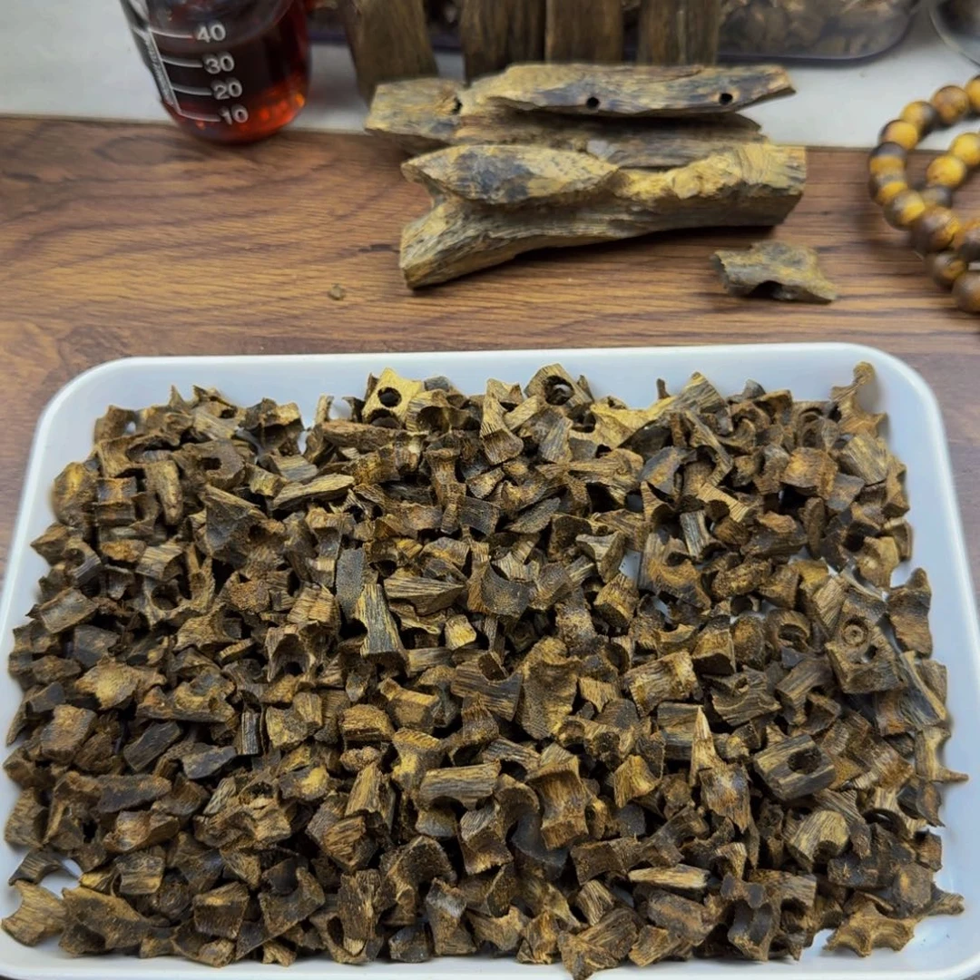 文***哥沉香沉香碎屑乌身老料100克