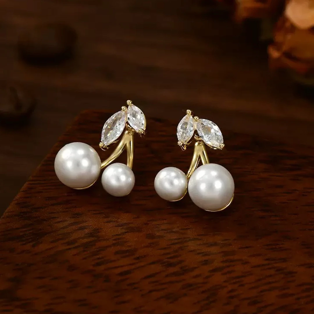 铜合金仿珍珠耳饰 小众设计甜美韩版珍珠樱桃耳钉高级感两戴耳饰