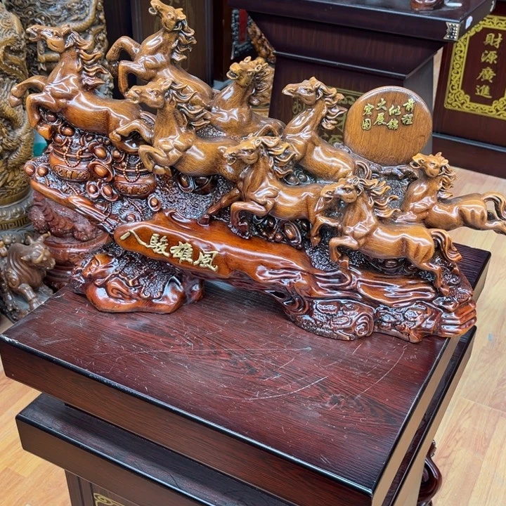 紫檀木类成套家具八俊雄风摆件