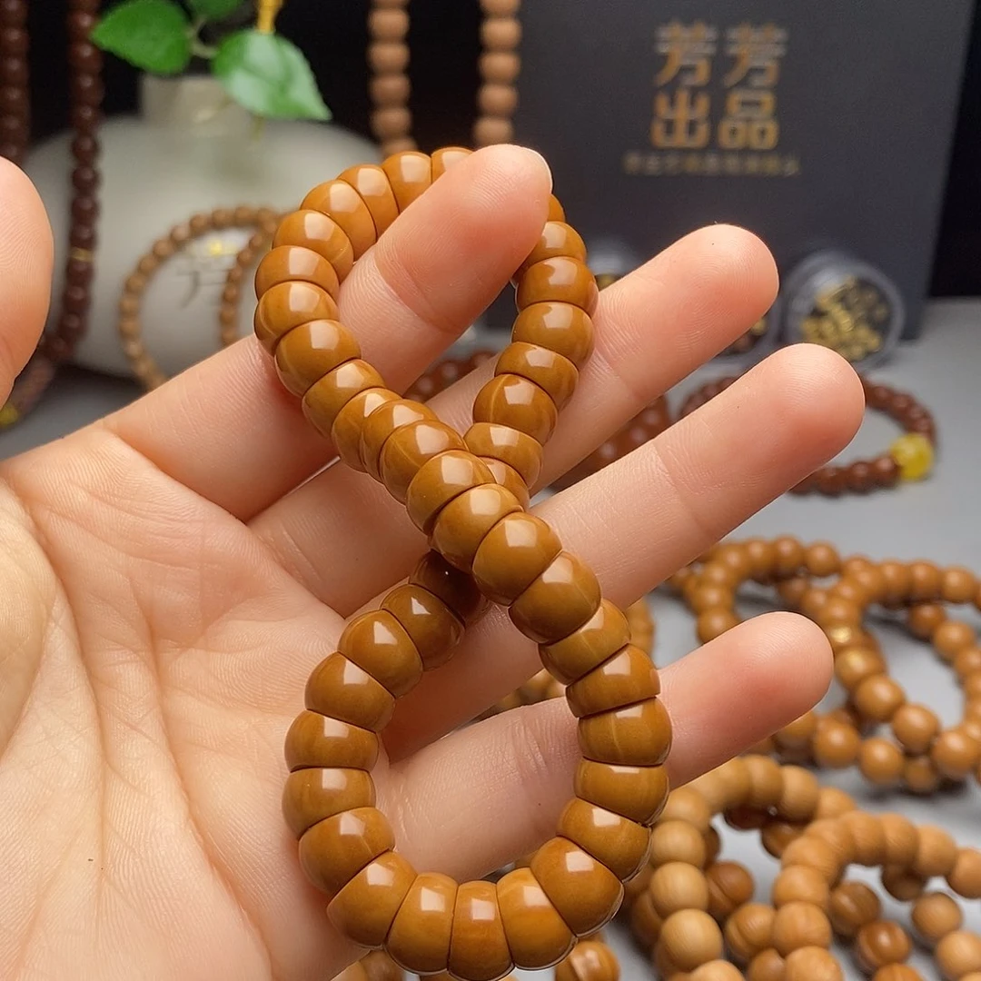 文玩核桃吊坠大肠