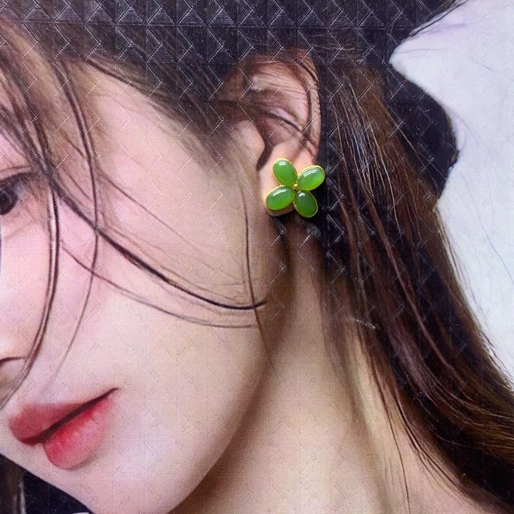 和田玉银S925镶嵌耳饰