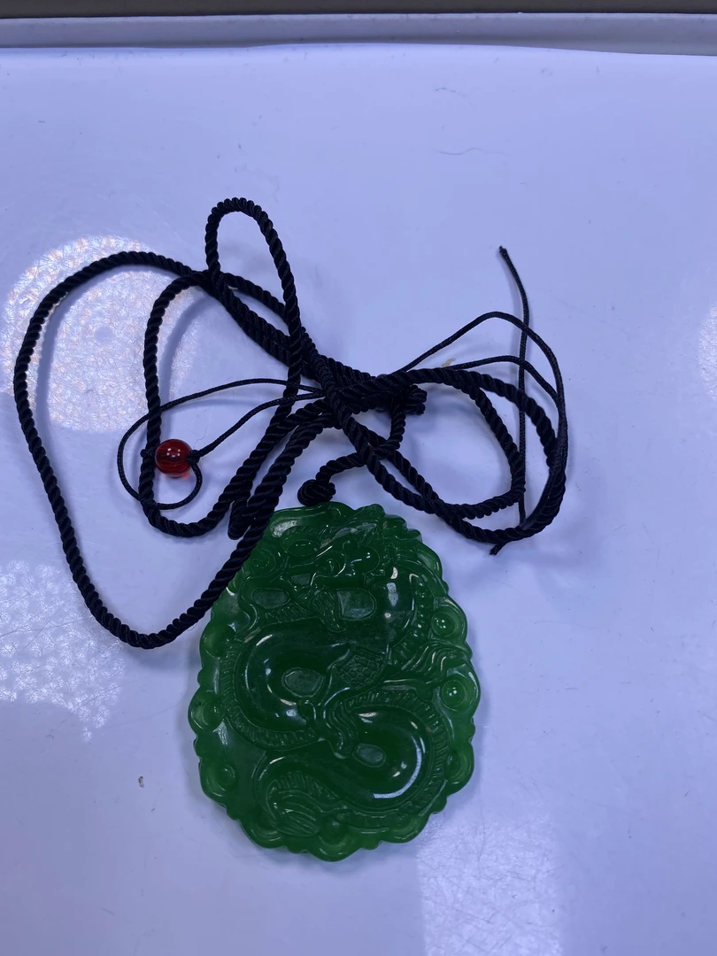 大雕刻缅绿龙牌吊坠L34配绳子