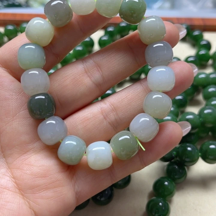 手链未镶嵌和田玉