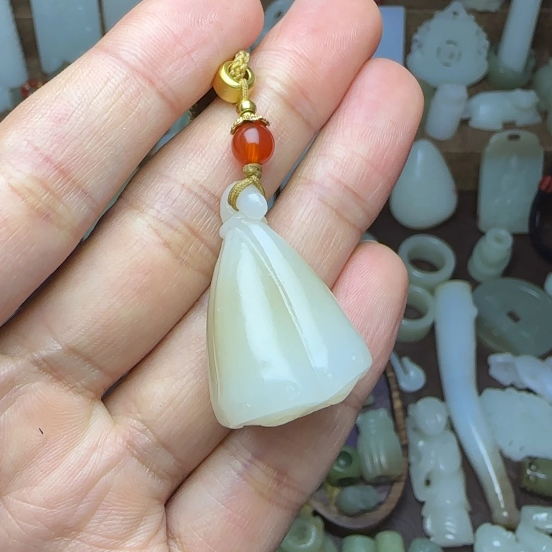 和田玉挂件未镶嵌