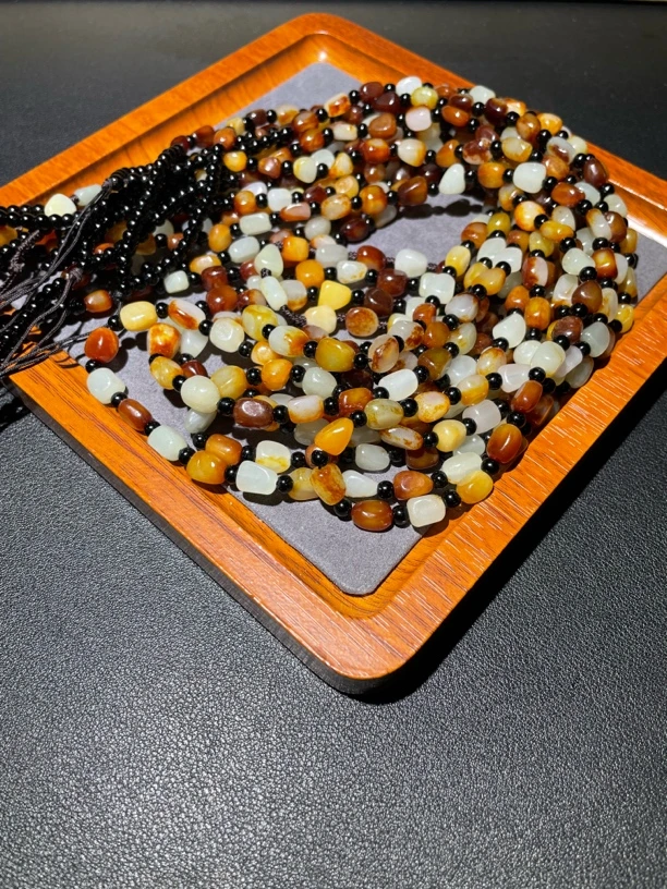 新疆和田玉高油高润随形男女可戴百搭款式拍一发一多样性发一件