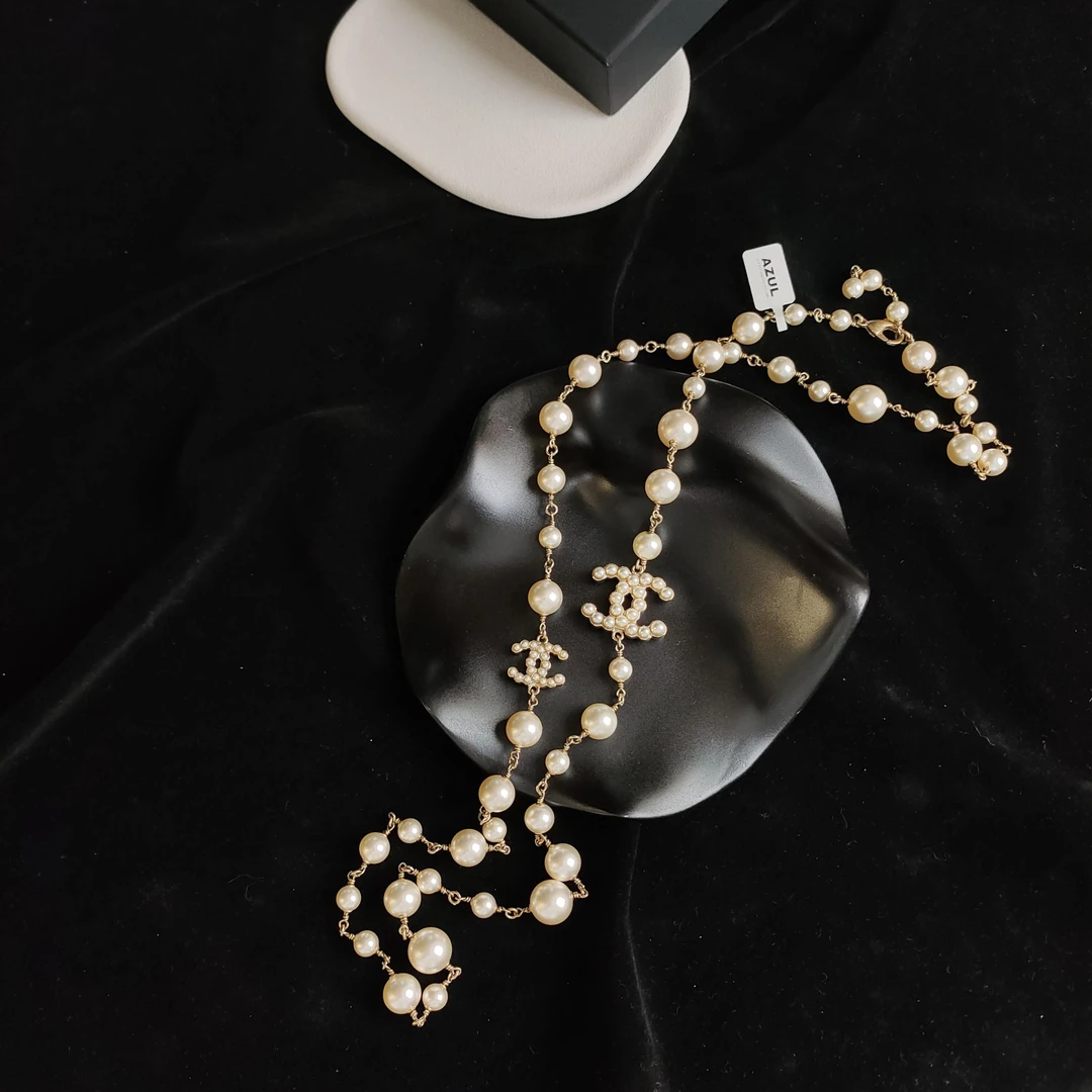 95新 Chanel/香奈儿 Azul-14V浅金色双C珍珠链长项链50230