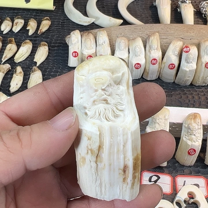 蜡***新泥塑工艺品的制作