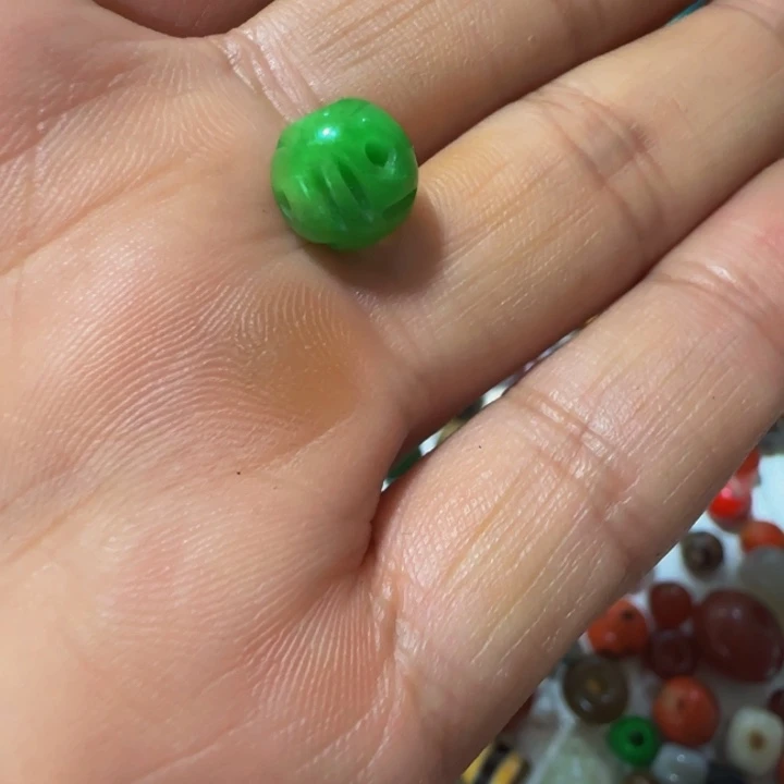 翡翠散珠翡翠等多种翡翠饰品