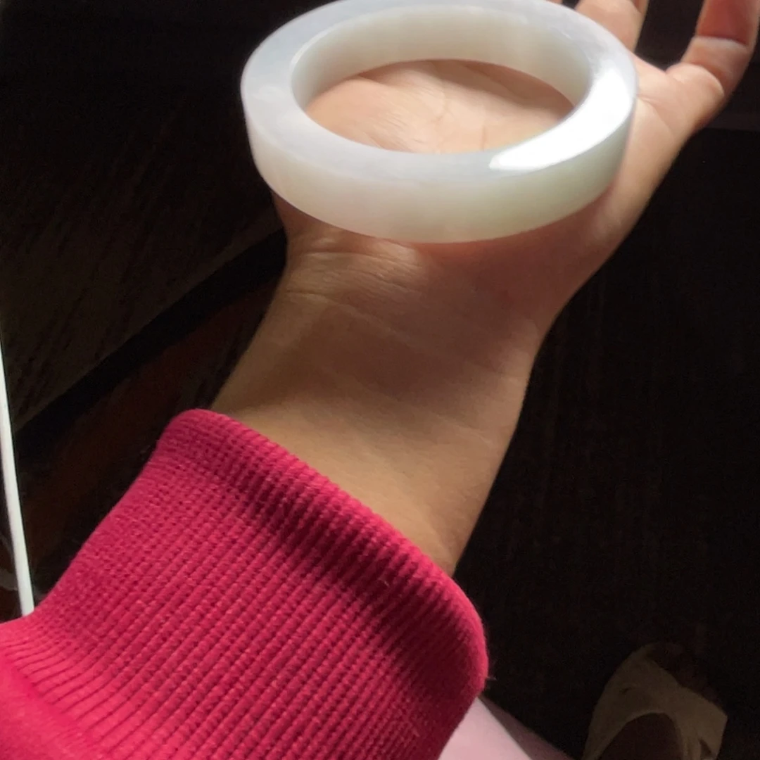 仇***尘定制翡翠未镶嵌缅A翡翠手镯多样性发一