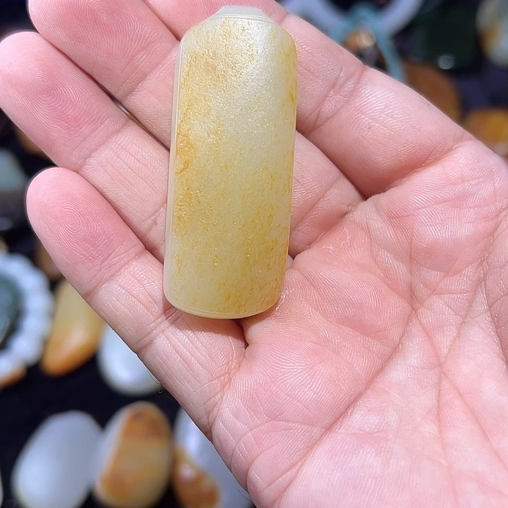 泥***儿和田玉未镶嵌吊坠(不含链)
