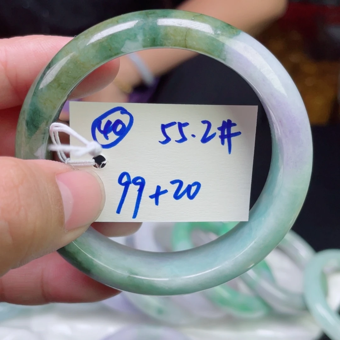 翡翠未镶嵌手镯40