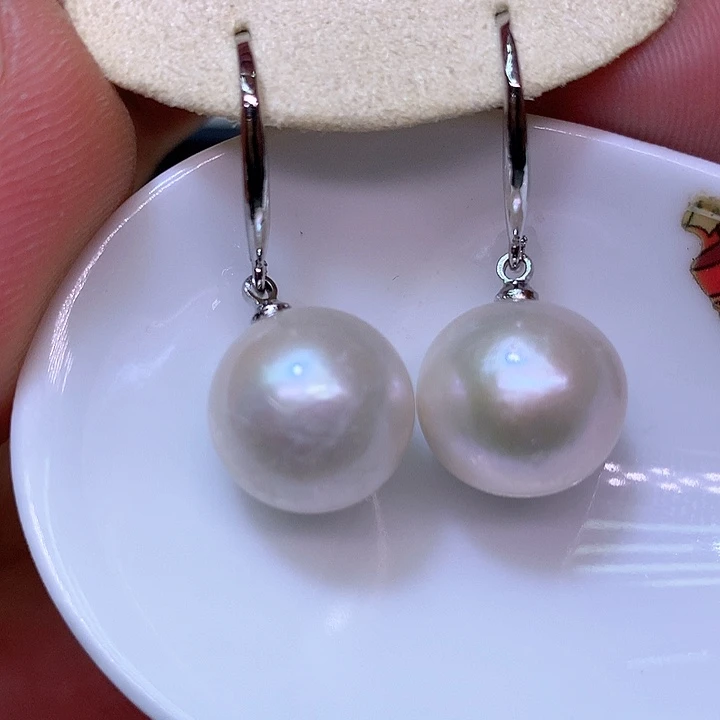 银S925镶嵌耳饰淡水珍珠