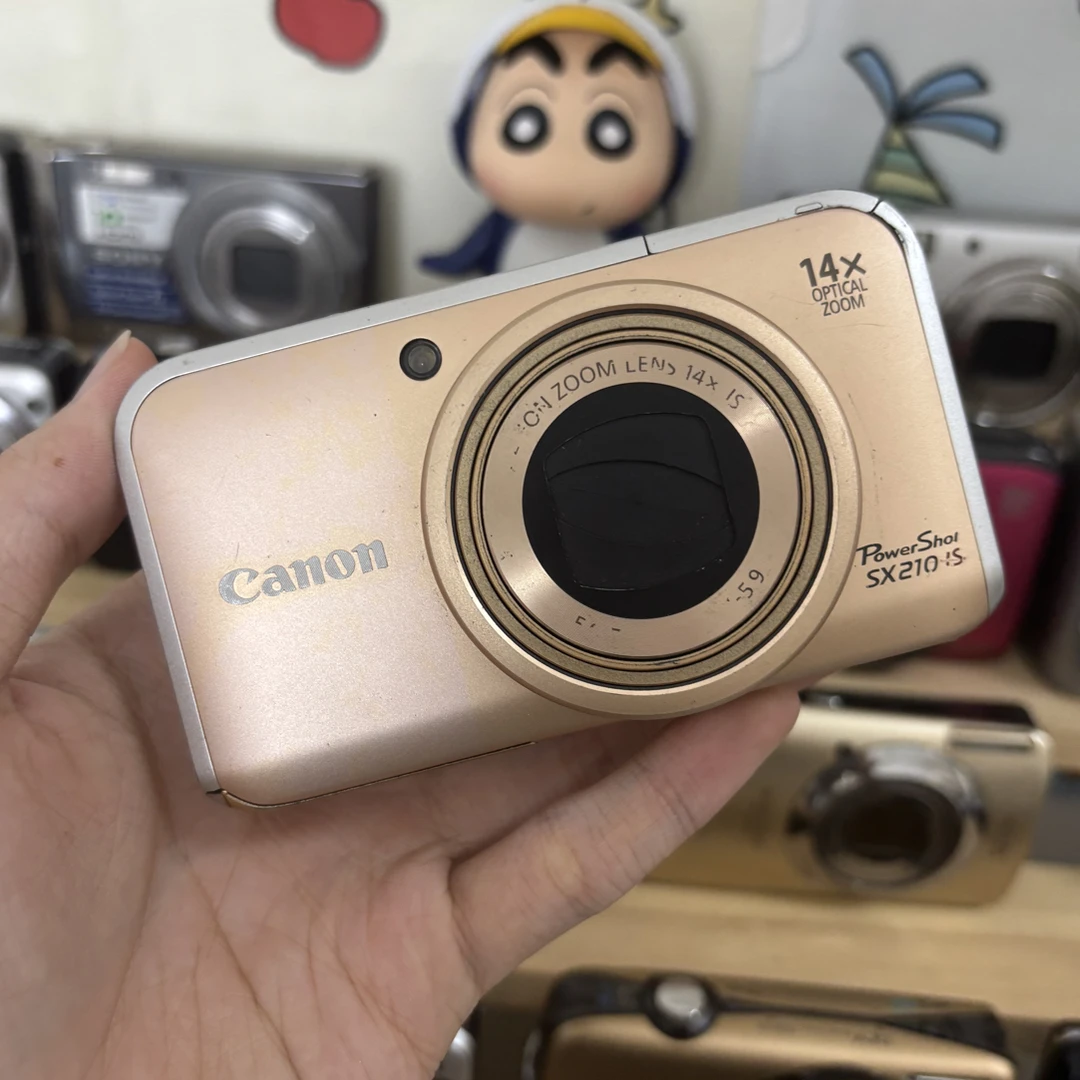9新 Canon/佳能 sx210黑色1410w像素14倍长焦（微瑕）