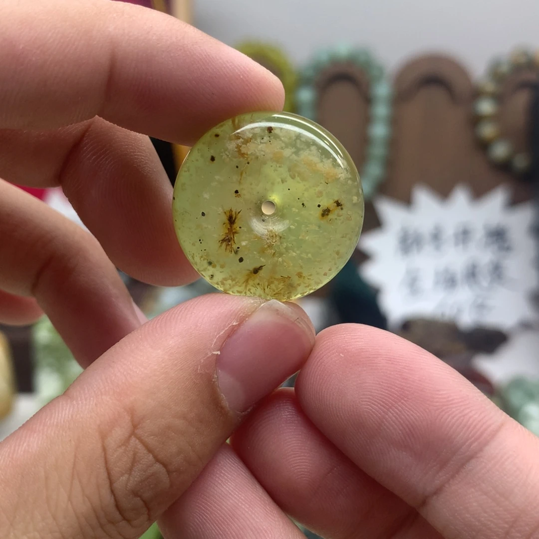 岫玉未镶嵌吊坠(不含链)