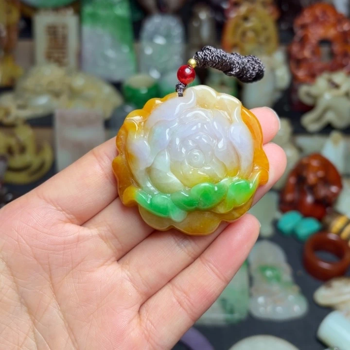 和田玉（糖玉）未镶嵌挂件