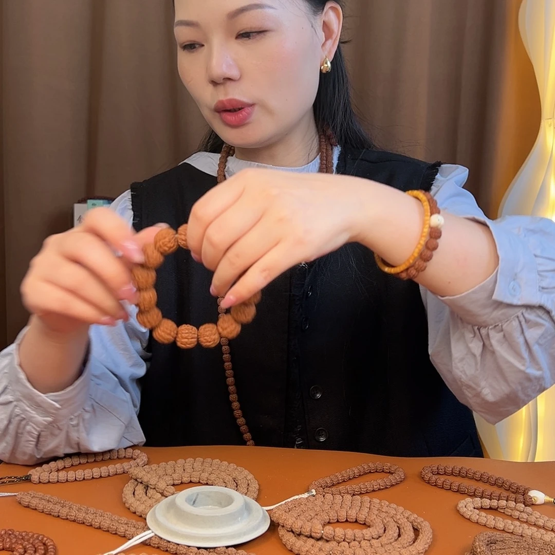 金刚菩提吊坠15mm 小金刚碧根果