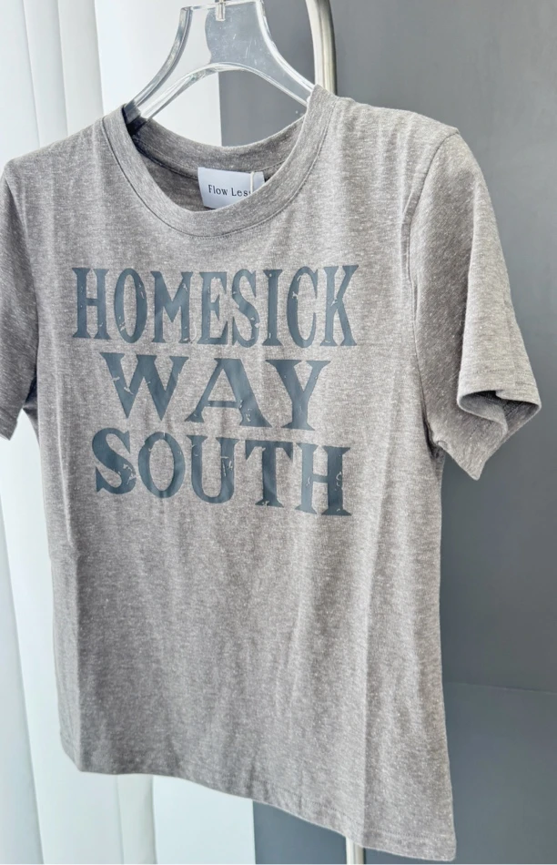 短袖不起球卡通动漫烫印字母T恤休闲灰色女款女士百搭运动