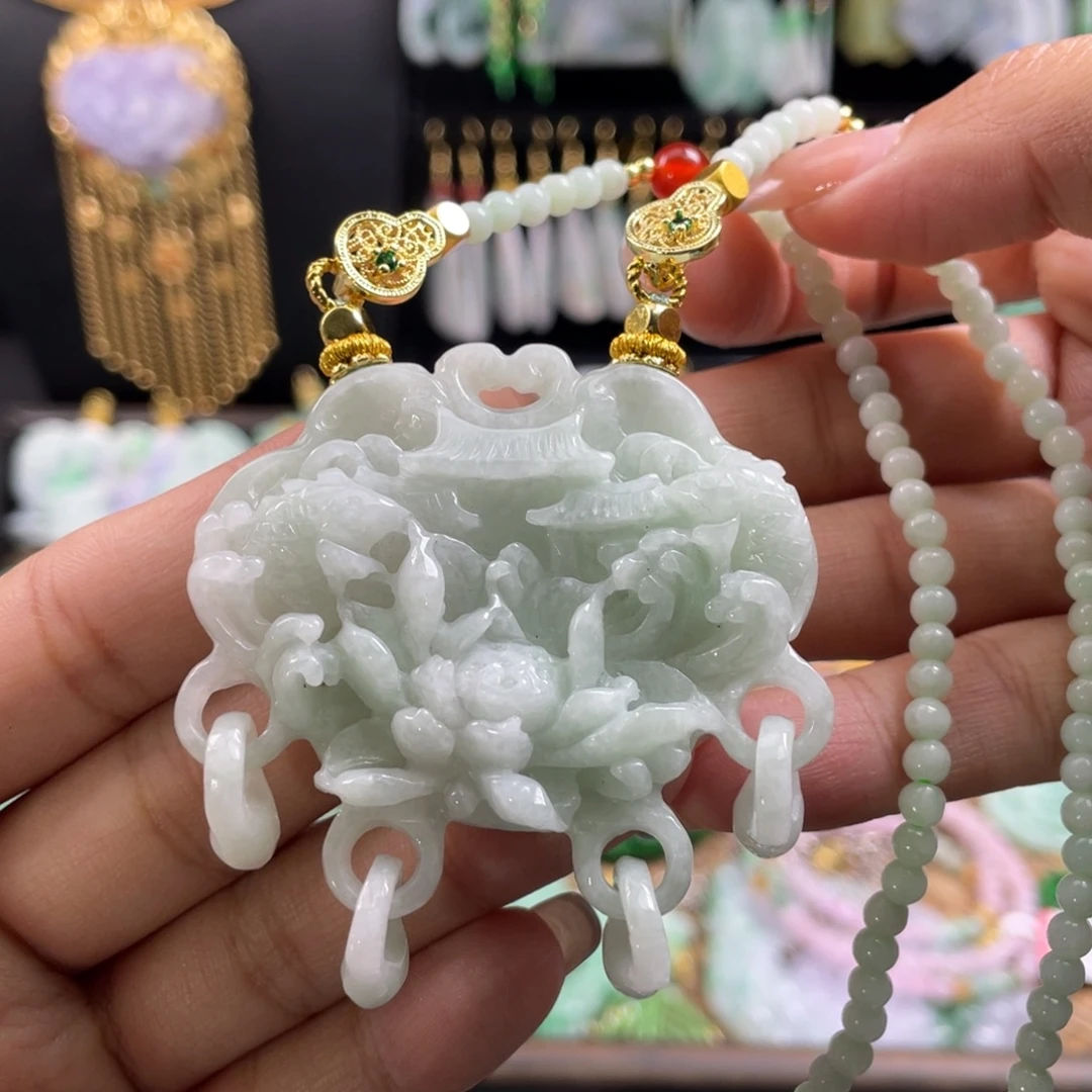 流***水颈饰未镶嵌翡翠代编织