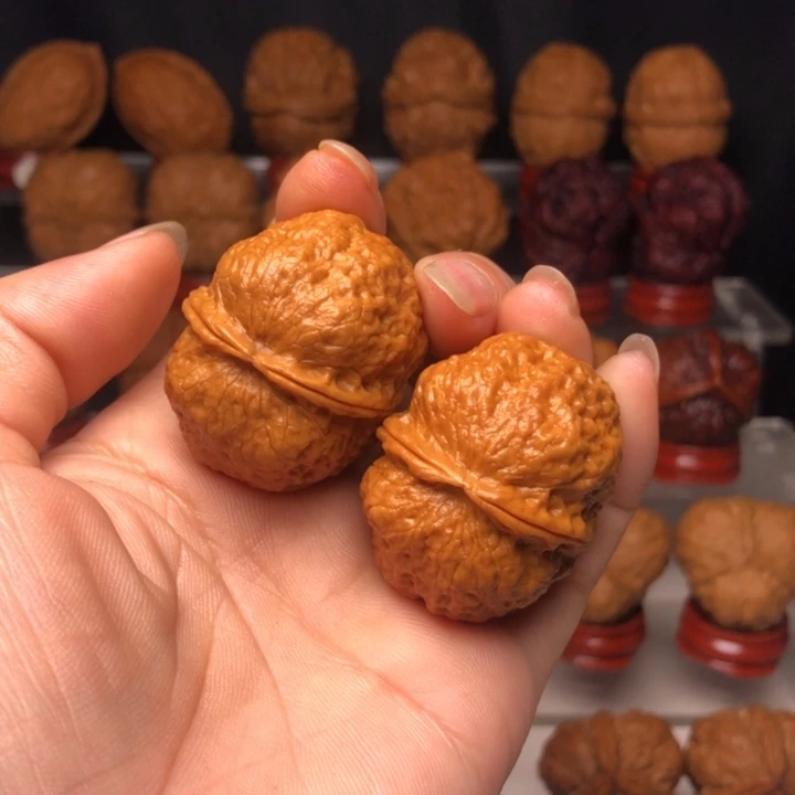 吊坠桃核18虎头蛙