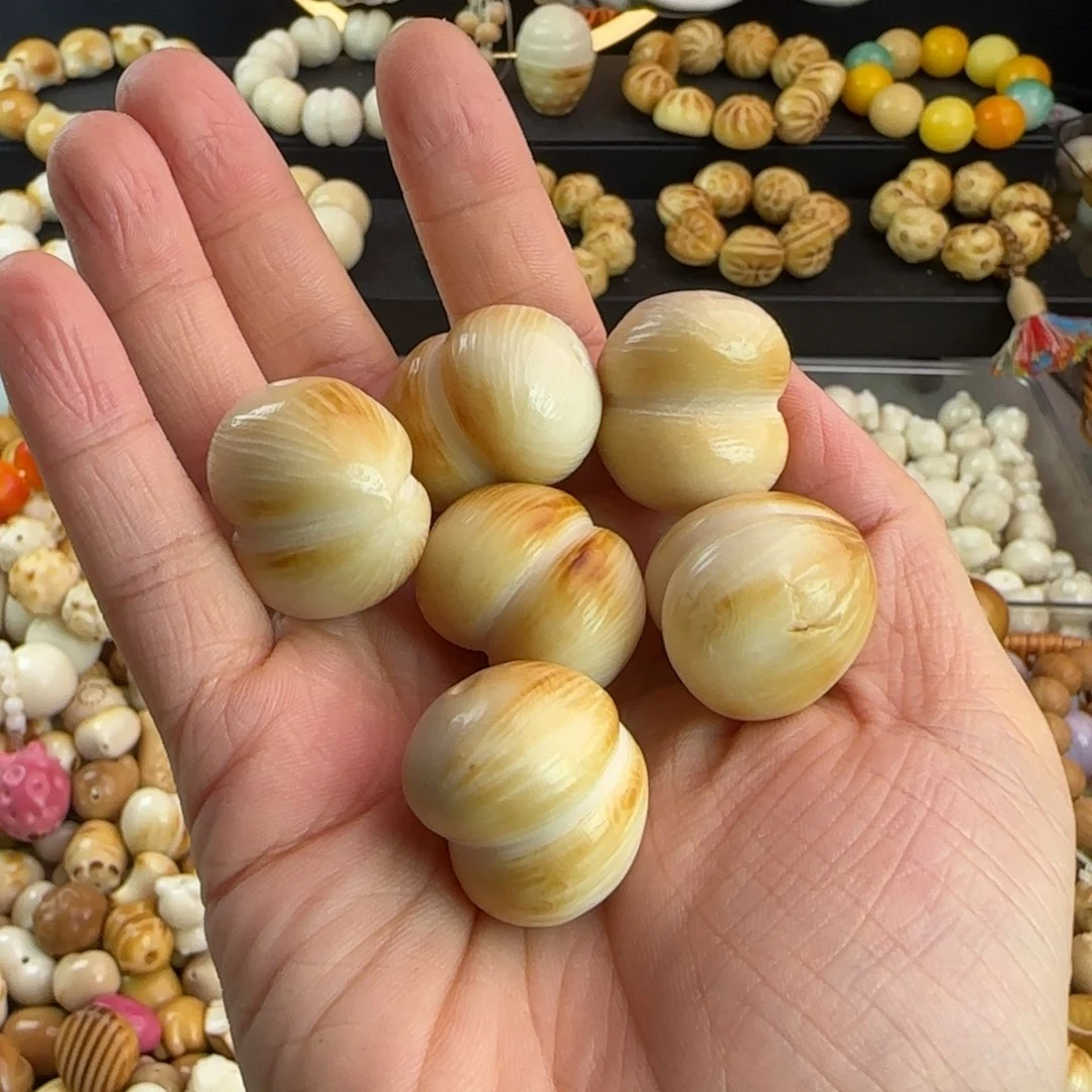 菩提根/象牙果手串微瑕牙果清炭烤拉丝屁桃3颗（备注横控竖孔）