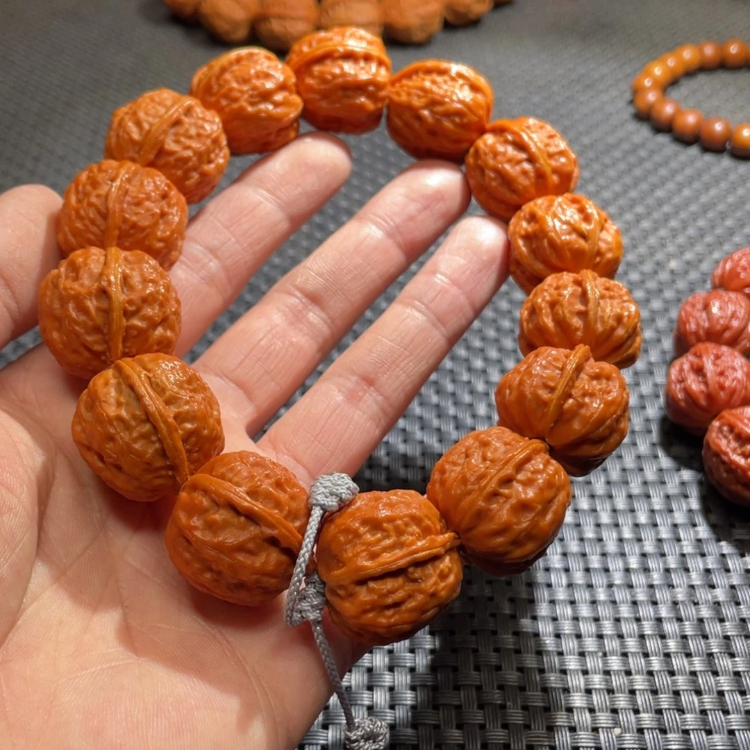 文玩核桃手串核桃有黄