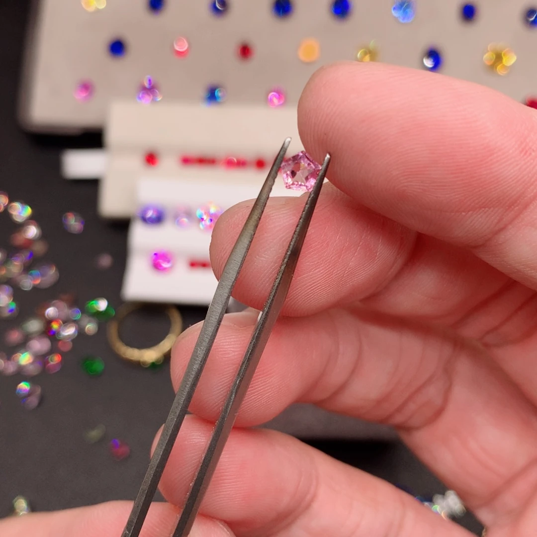 尖晶石裸石0.33ct