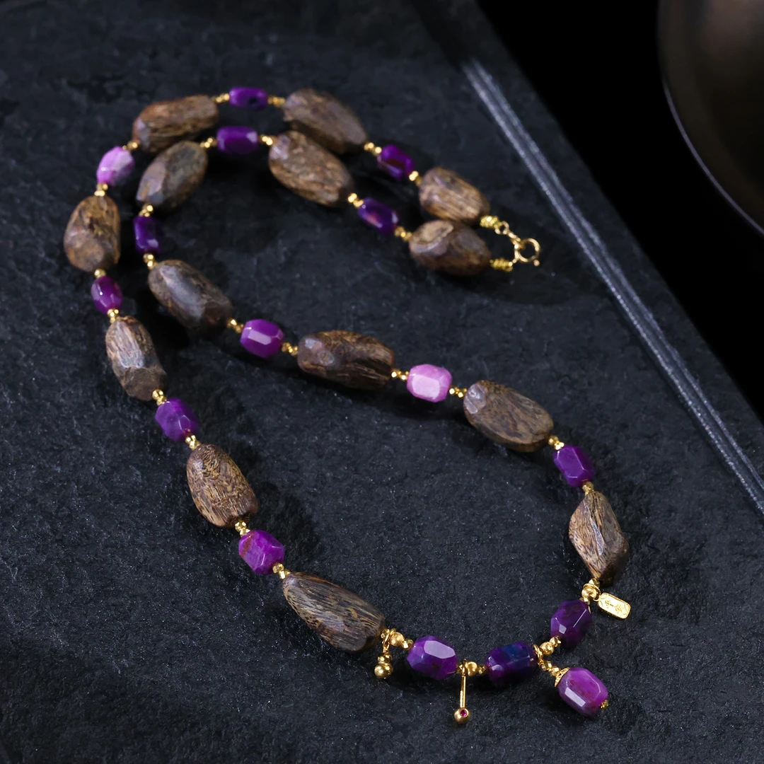 【思嘉】堇华 · 18K帝王紫舒俱来沉香项链 | 多样性发一 BQ0030