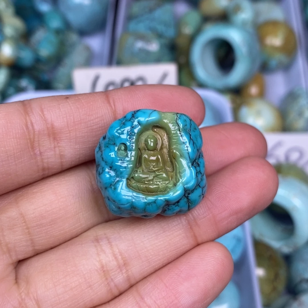 绿松石未镶嵌挂件