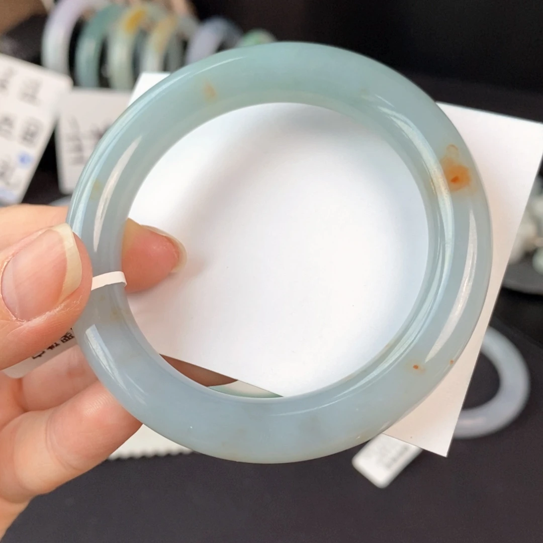 翡翠未镶嵌手镯蓝底锦鲤色53.3