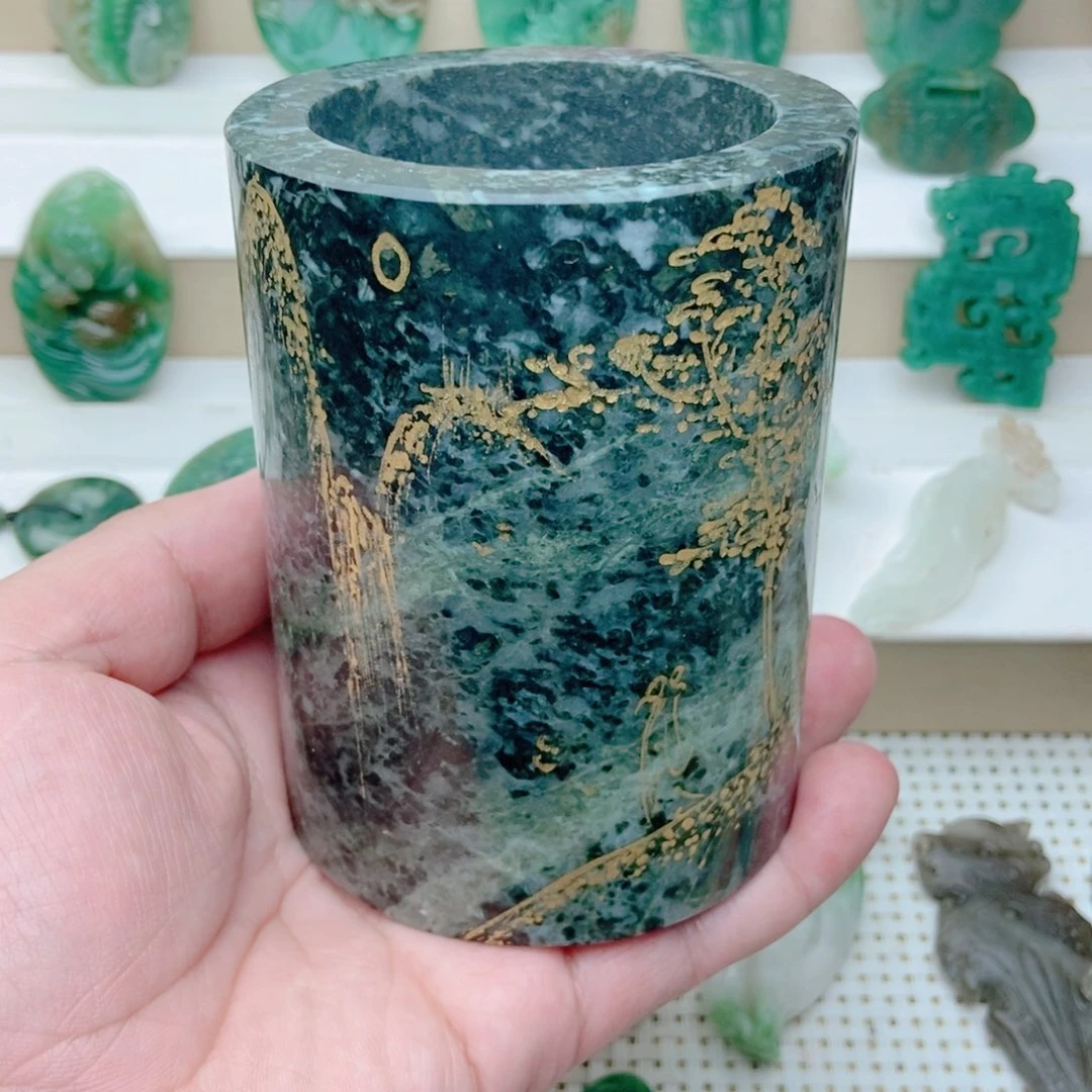 独山玉未镶嵌摆件