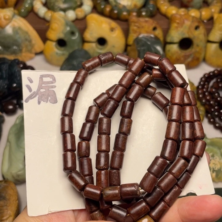 未镶嵌岫岩河磨玉（透闪石质玉）珠宝奇石