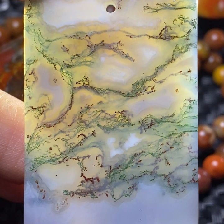 玛瑙/玉髓颈饰未镶嵌翟****心