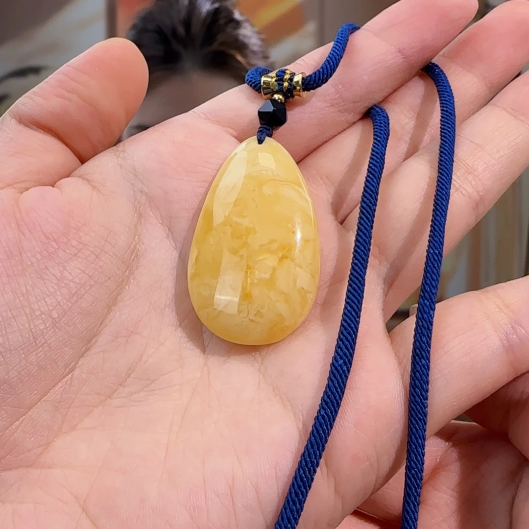 蜜蜡未镶嵌吊坠(赠链)