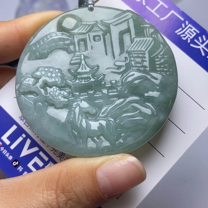 翡翠未镶嵌颈饰翡翠