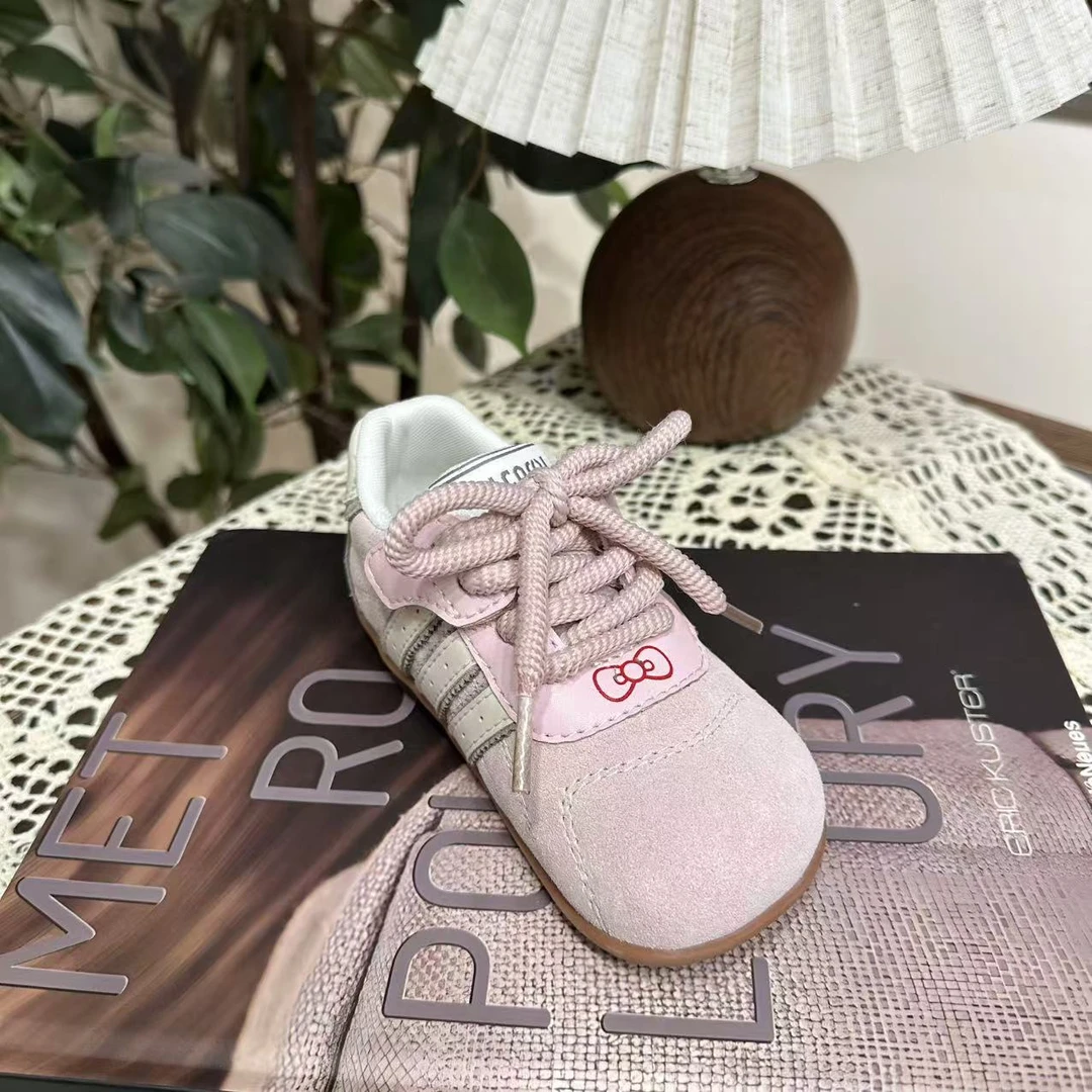刺绣蝴蝶结德训鞋2025新款春季儿童休闲鞋外穿儿童5AGES136