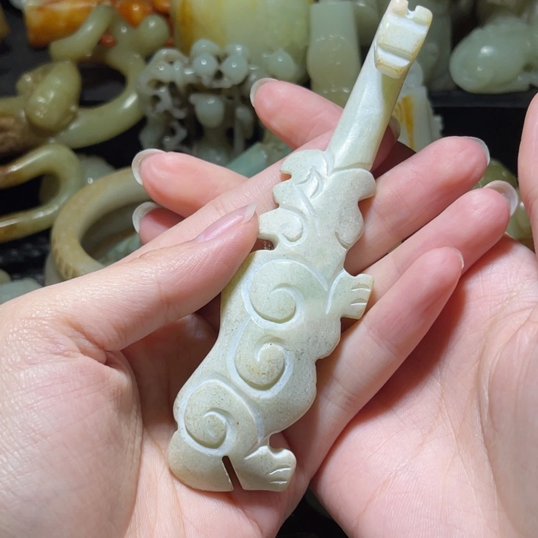 未镶嵌和田玉（糖玉）挂件