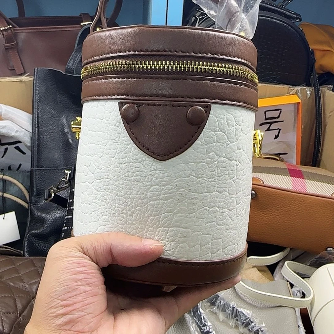 黄牛皮（革）水牛皮（革）头层牛皮山羊皮（革）