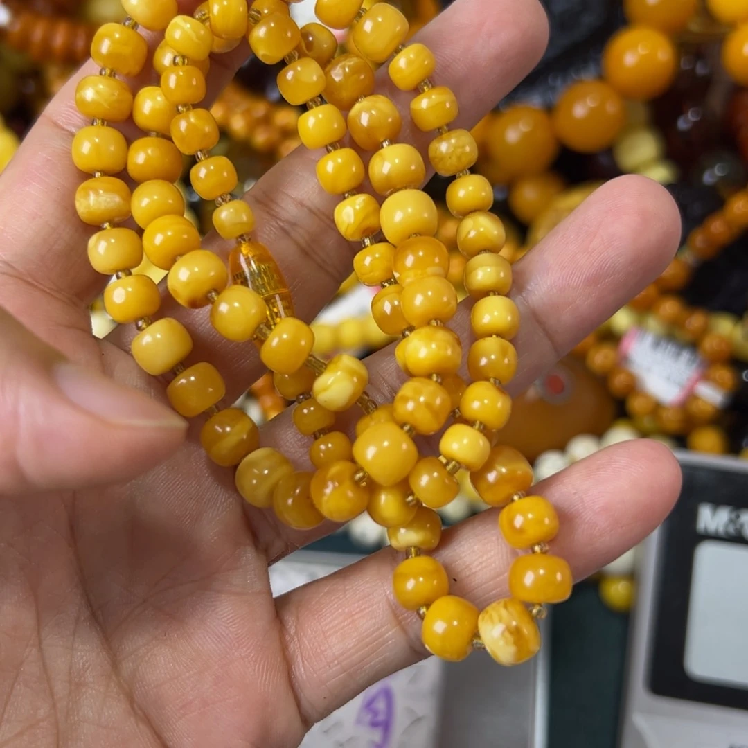 未镶嵌琥珀珠宝奇石288