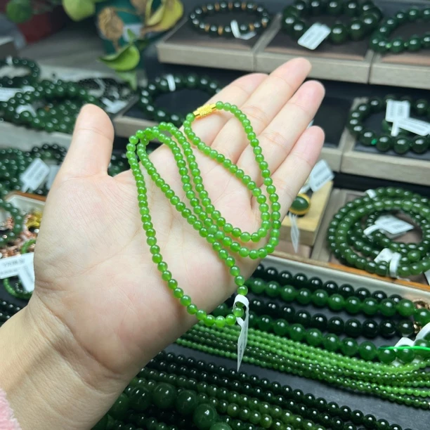 和田玉碧玉冰底果绿阳绿无黑卡4mm项链小高货