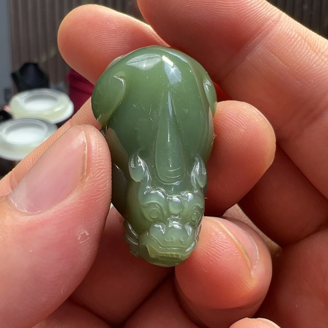 和田玉未镶嵌颈饰貔貅