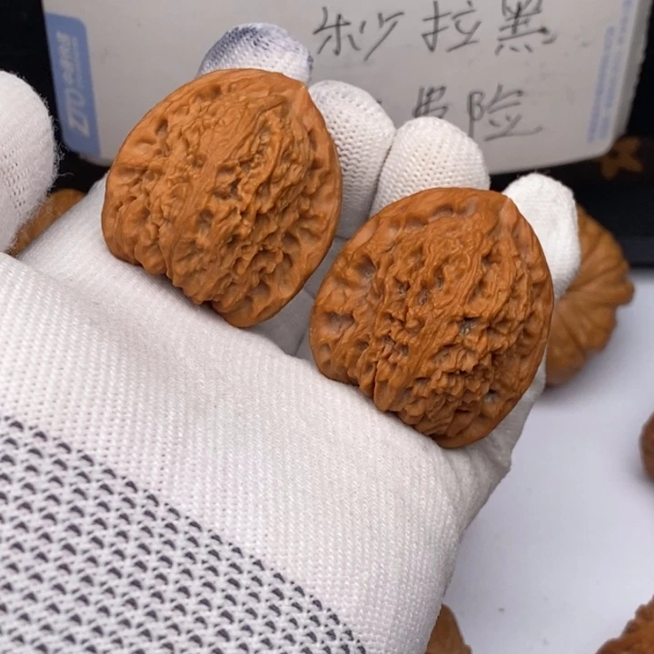 把件文玩核桃高炮南疆石37