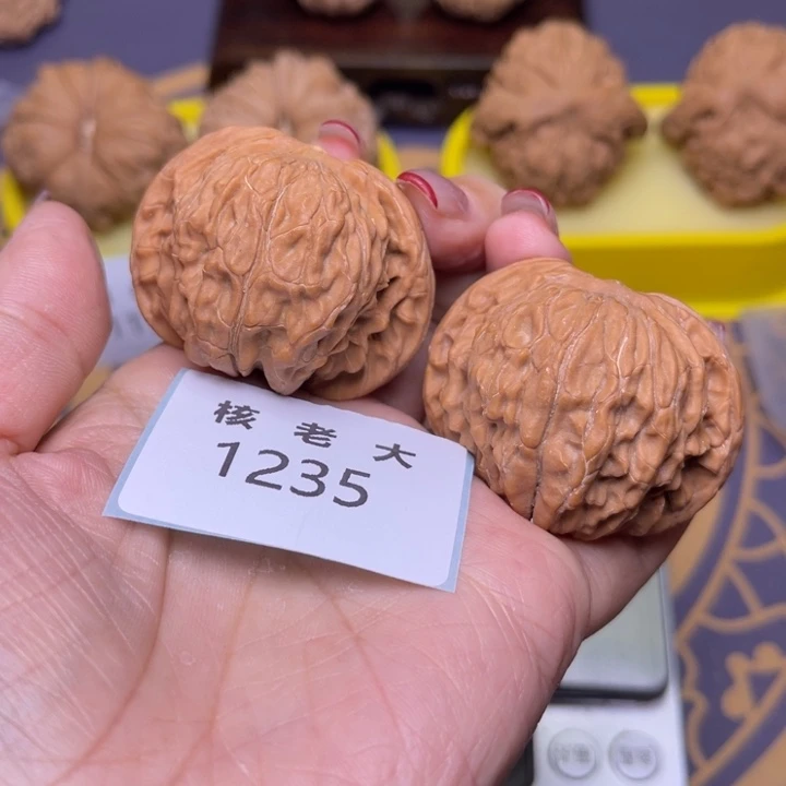 地***！把件文玩核桃磨盘44.1235