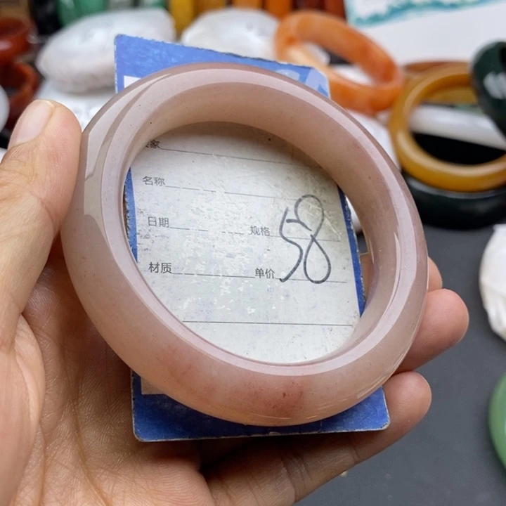 石英质玉未镶嵌手镯