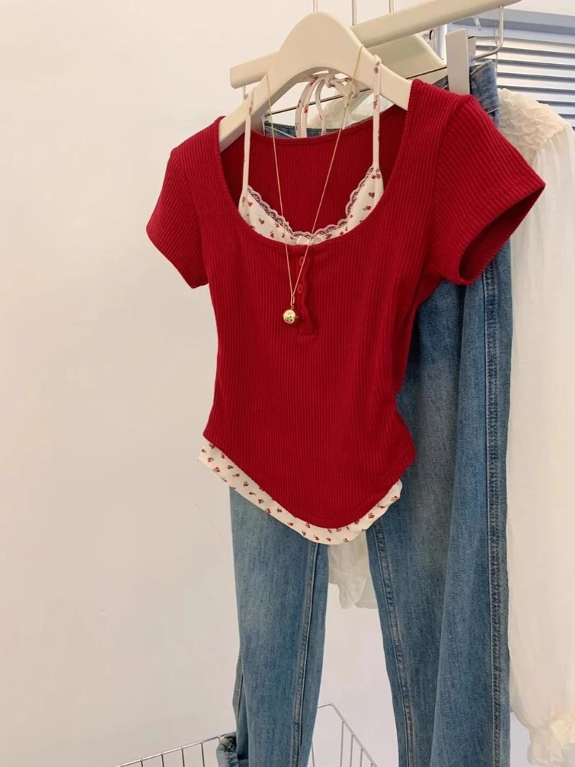 红色复古假两件纯欲碎花短袖t恤女夏季高级感甜辣妹修身短款上衣