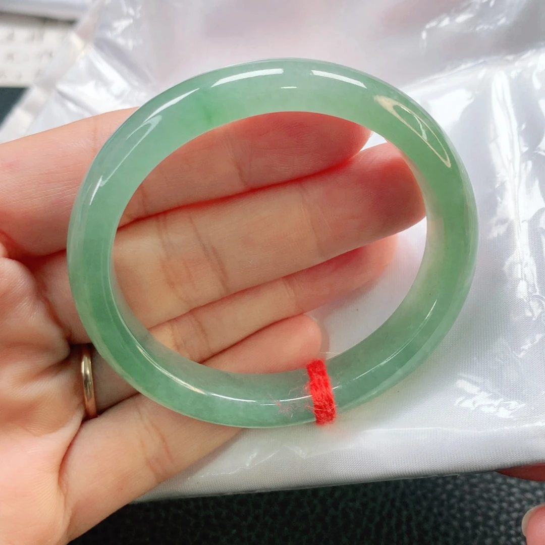 未镶嵌手镯翡翠53贵妃