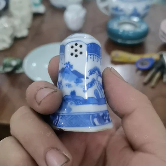 ****痕当代景德镇陶瓷工艺品